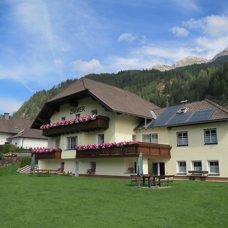 Gaestehaus Marianne Baier Zederhaus Exterior photo